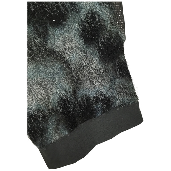 213 By Michelle Kim Studded Eyelash Short Sleeve Sweater Black Gray S - Picture 5 of 8